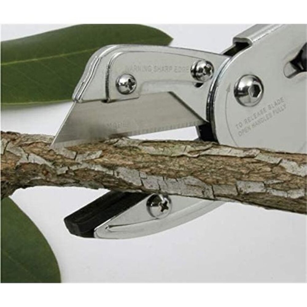 Multi-Cut Quick Change Utility Cutter, Razor Sharp Multipurpose Tool for DIY - Picture 5 of 6